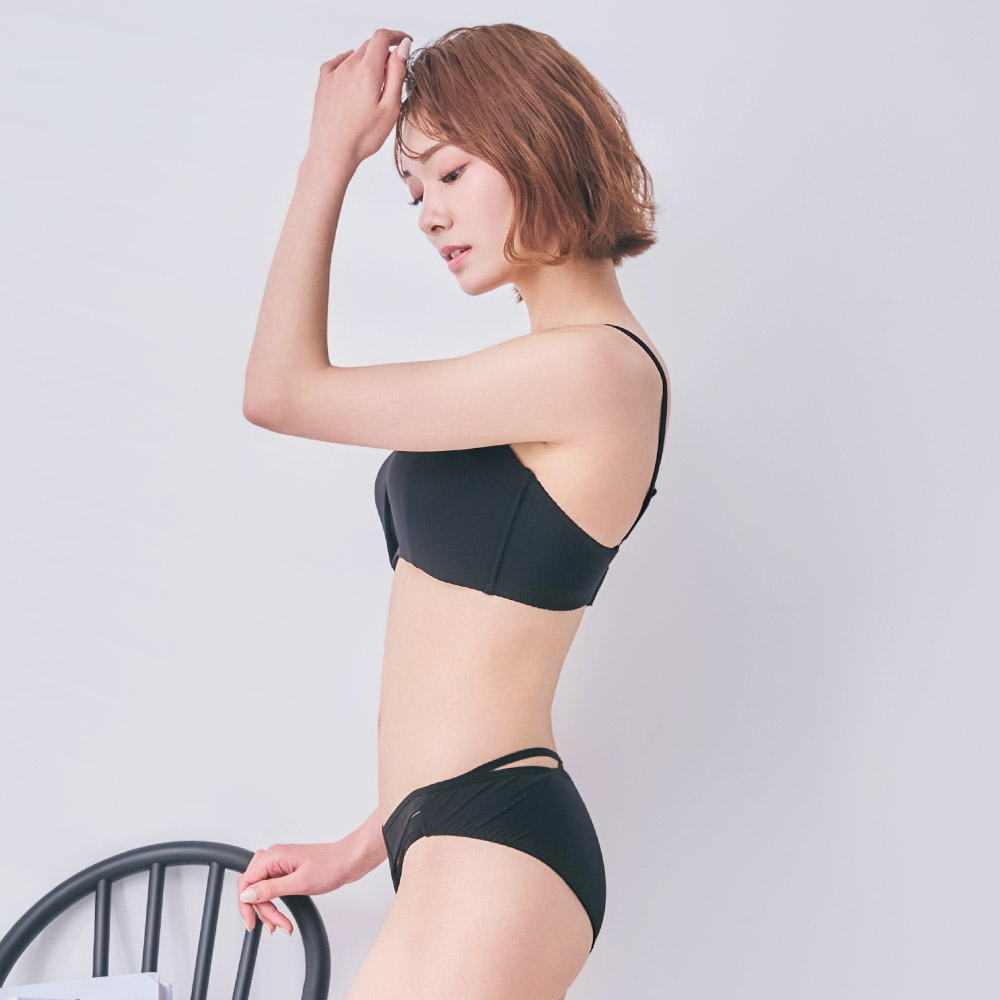 코드 레이어드 삼각팬티